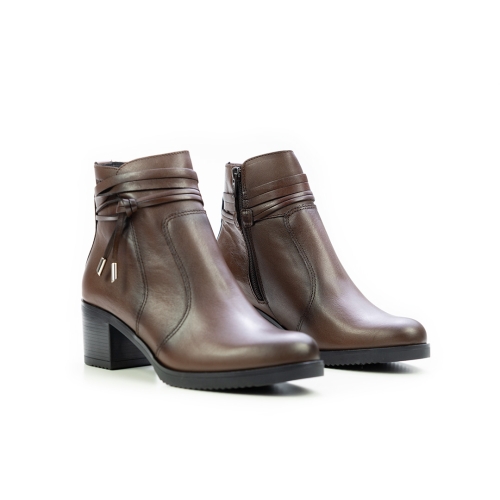 Дамски елегантни боти от естествена кожа кафяви 40164 Baerchi