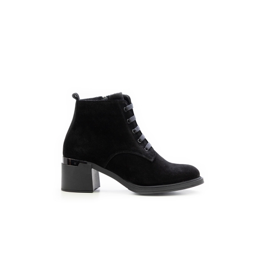 Дамски ежедневни боти от естествен велур черни 651-27-105