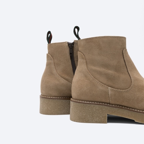 Дамски ежедневни боти от естествен велур бежови 6928-139 Patricia Miller