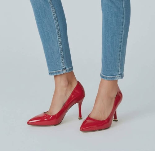 Дамски елегантни обувки от естествен лак червени 07-4047