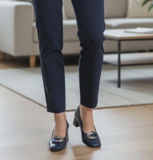 Дамски елегантни обувки от естествена кожа тъмно сини 36-721 R-B-061