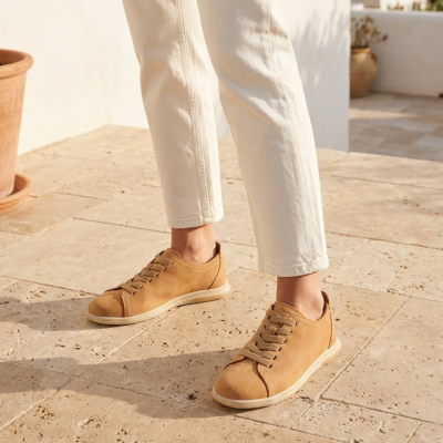 Дамски спортни обувки от естествен набук камел 151057