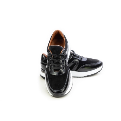 Дамски спортни обувки в комбинация естествен велур и естествен лак черни S638-9-81