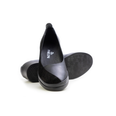 Дамски ежедневни обувки в комбинация естествен велур и естествена кожа черни 1065-762-07-02