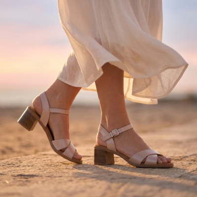 Дамски ежедневни сандали от естествена кожа пудра 5908 Oh My Sandals