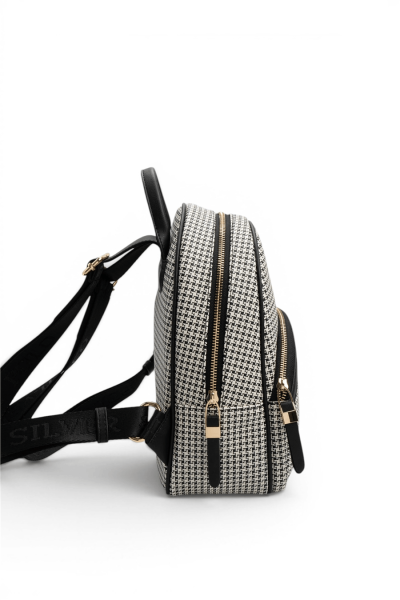 Дамска раница в бяло и черно 945 M204 Silver&Polo